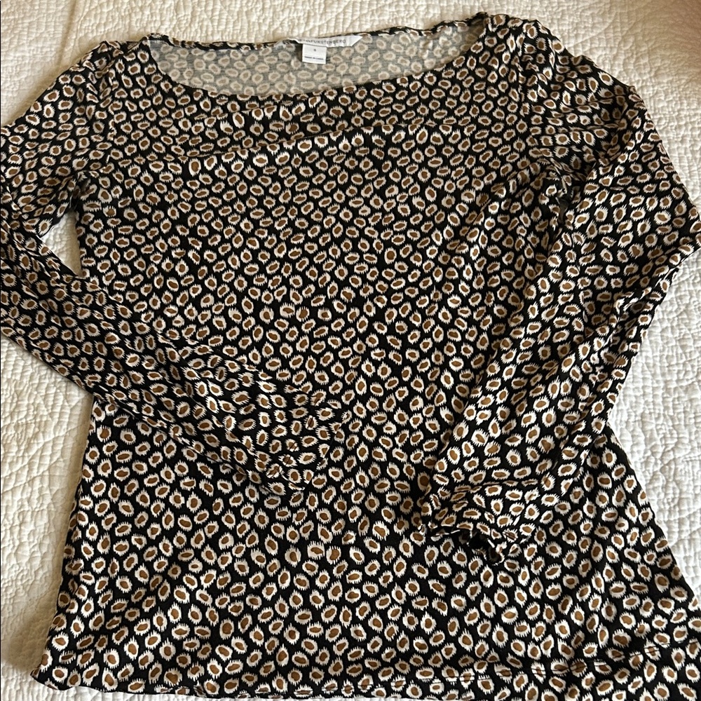 Diane Von Furstenberg Black and Cream Patterned Blouse